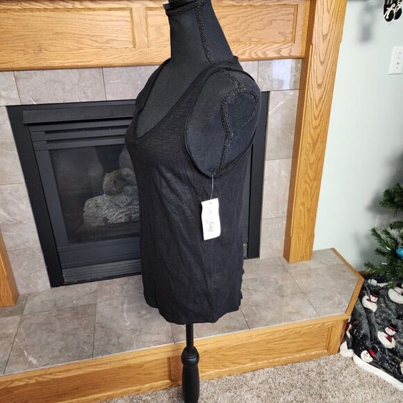 Maison Jule  Women's V Neck Tank Top Workout Yoga Loose Lightweight Flowy NWT - Picture 3 of 5